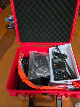 Juego 2 Walkie Talkies con Accesorios