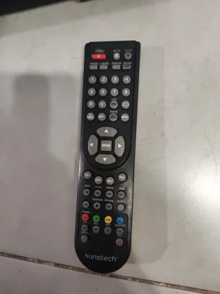 Televisión Sunstech 12V