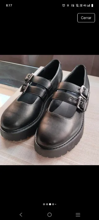 Mary Jane estilo Gótico .Sin marca.