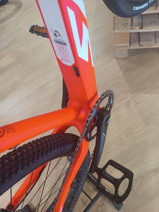 MTB Carbono Monoplato