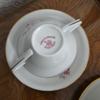 Tazas de consomé, porcelana Santa Clara