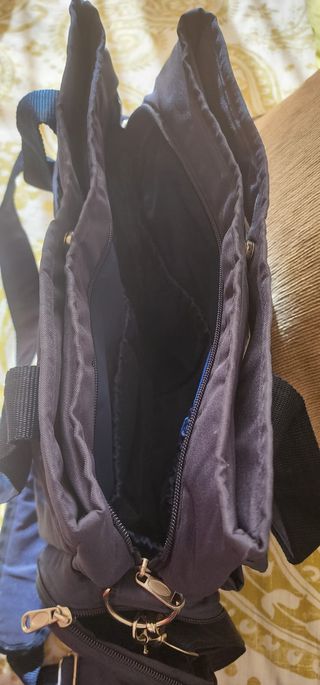 Pañalera azul con cambiador