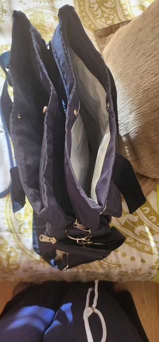 Pañalera azul con cambiador