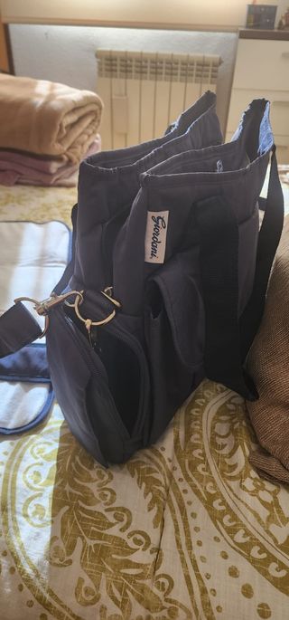 Pañalera azul con cambiador