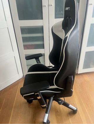 Silla Gaming Drift DR300 Negra y Blanca
