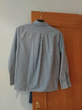 Camisa Sfera Talla S Rayas Flores