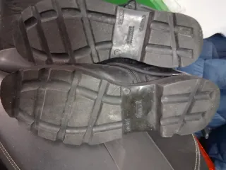 Botas militares negras