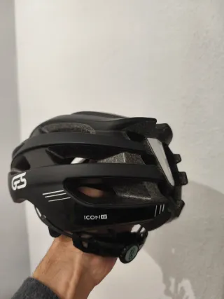 Casco de bicicleta negro GS