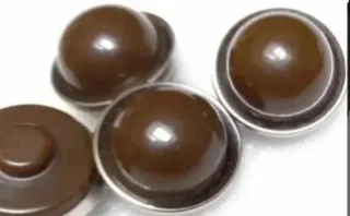 Lote 6 botones metal- 7 modelos