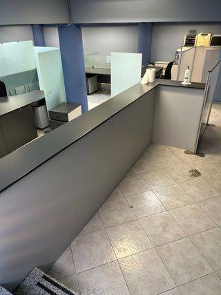 Mesas de oficina en buen estado