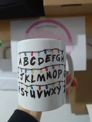 Taza Stranger Things