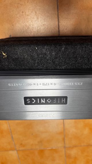 Subwoofer Hertz con Amplificador y procesador