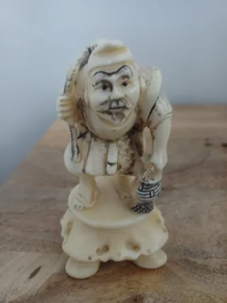 Lote 4 Okimonos Imitación Marfil