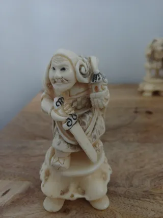 Lote 4 Okimonos Imitación Marfil