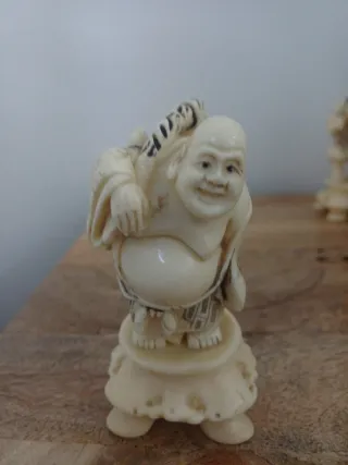 Lote 4 Okimonos Imitación Marfil