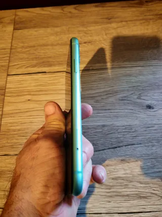 iPhone 11 Verde