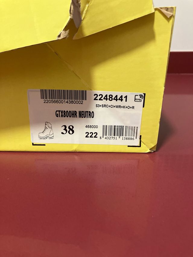 Botas de seguridad FAL negras