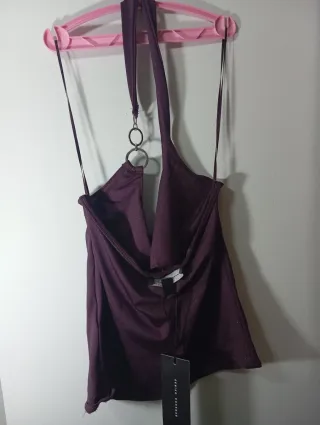 Top brillante sin tirantes