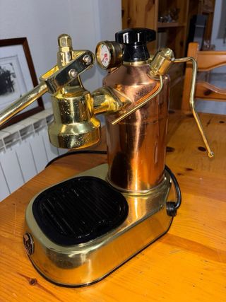 La Pavoni Cafetera Antigua Dorada
