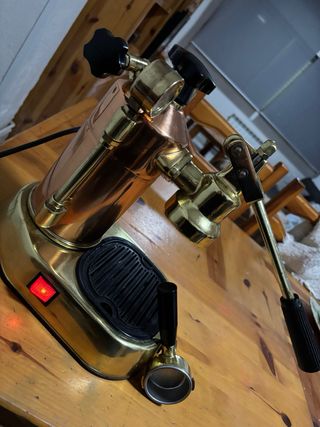 La Pavoni Cafetera Antigua Dorada