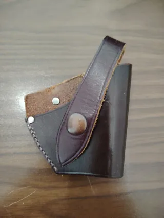 Fondina per pistola in cuoio