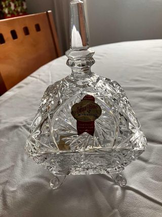 Varios adornos cristal: cesta, cubitera y bomboner