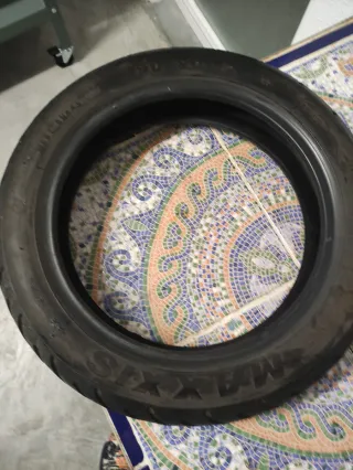 Neumático Moto Maxxis 90/90-12 44J.   Segunda mano