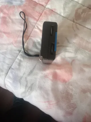 Radio Portátil ELBE AM/FM Slim