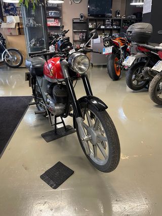 Montesa Impala 2, ... a estrenar !!