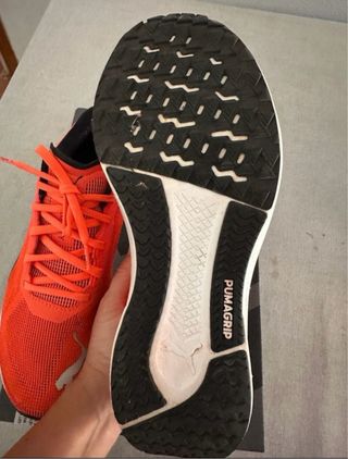 Zapatillas Puma Running Naranja y Blanco