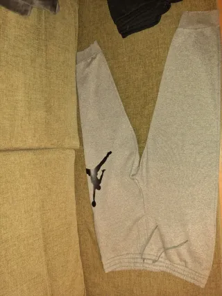 2 Pantalones Deportivos Nike Jordan