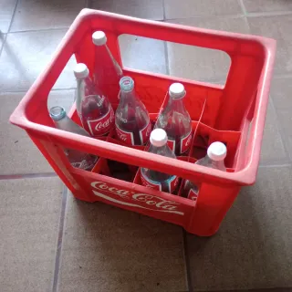 Scatola Coca-Cola con 7 bottiglie
