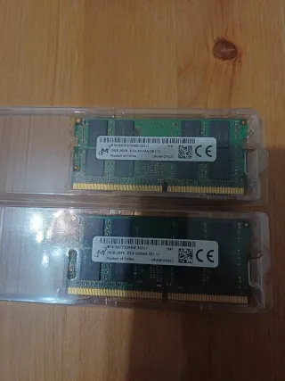 2x Módulos Memoria RAM DDR4 16GB