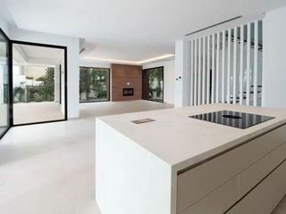 Chalet en alquiler en El Higueral - La Merced en Marbella