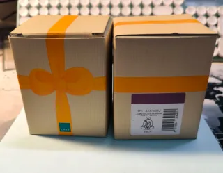 2 Campanelle Thun con galline e fiori