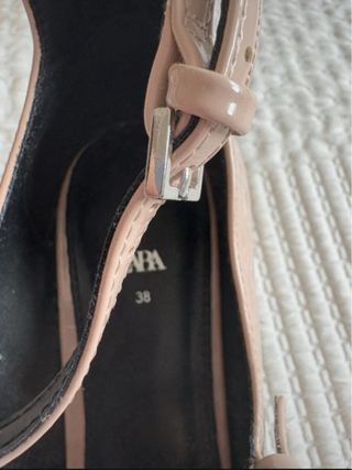 Zapatos Zara Talla 38 Beige
