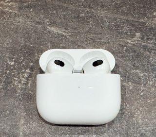 Apple AirPods 3ª Generación