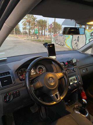 Volkswagen Touran 2012