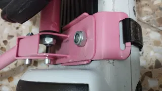 Hoverboard con Silla Rosa, cargador y funda.