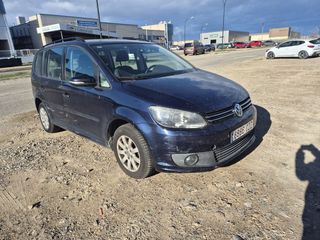 Volkswagen Touran 2011