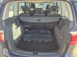 Volkswagen Touran 2011