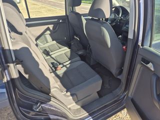 Volkswagen Touran 2011