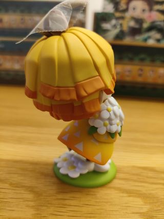 Figura Zenitsu Agatsuma Kimetsu no Yaiba | Oficial