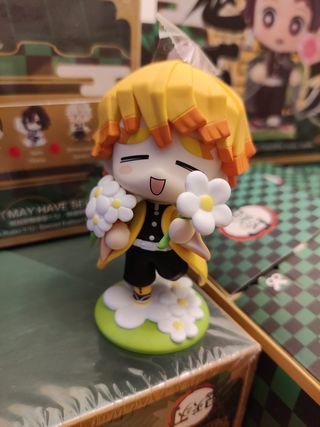 Figura Zenitsu Agatsuma Kimetsu no Yaiba | Oficial