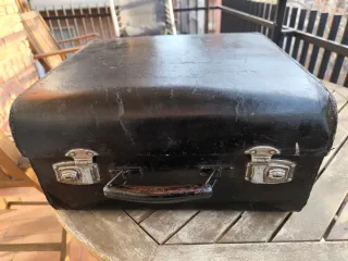 Maleta Vintage Cuero Negra