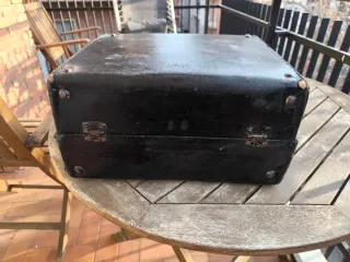 Maleta Vintage Cuero Negra