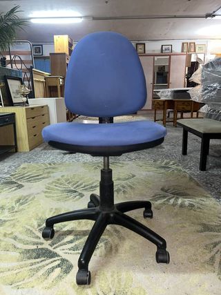 SILLA DE OFICINA AZUL