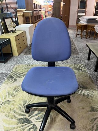 SILLA DE OFICINA AZUL