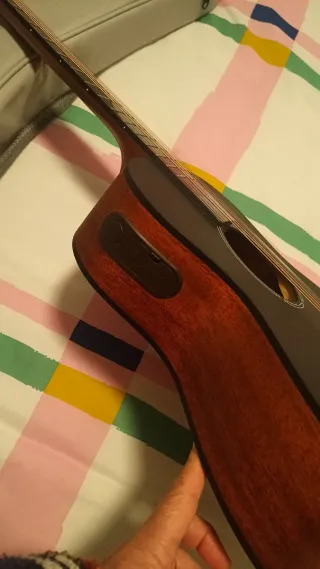 Guitarra Acústica Inteligente