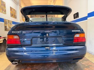 Ford Escort RS Cosworth 2.0 4x4 10/1995 mk2